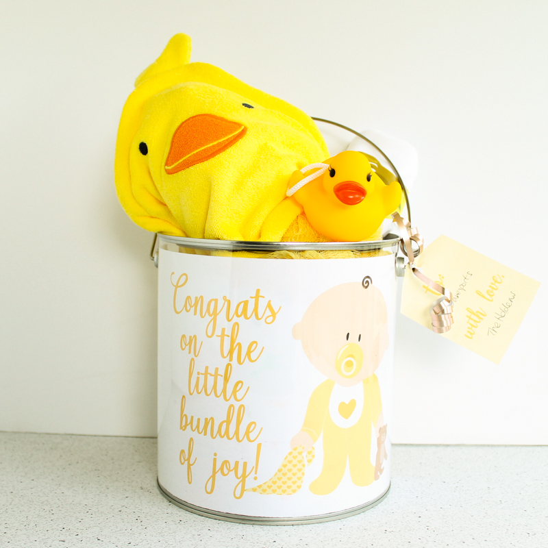 free printable tag for unisex baby shower gift